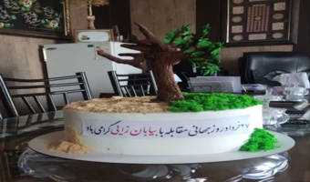 گرامیداشت روز جهانی مقابله با بیابان‌زایی در بشرویه با برش کیک نمادین احیای طبیعت