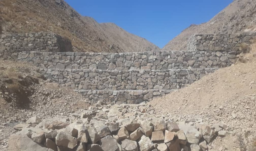 پایان عملیات سازه گابیونی روستای کلاته سعید شهرستان قاینات 