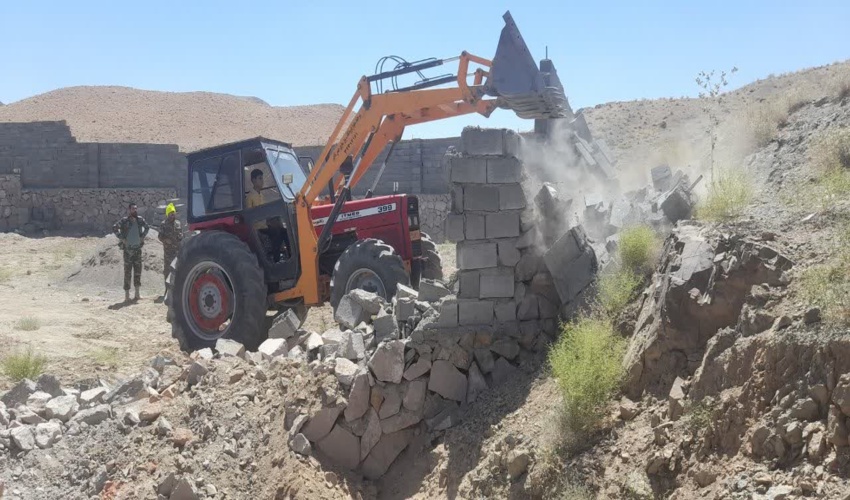 حدود 3400 متر مربع از اراضی تصرفی خلع ید شد . 