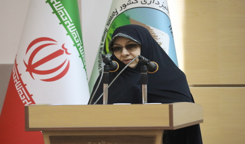 دیدار  مسئولین با ساکنین روستاهای زیروچ و جیم آباد