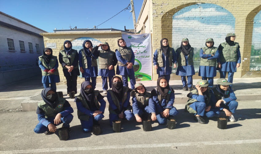 طرح شهید مرادی در دبیرستان ریحانه بیرجند اجرا شد . 