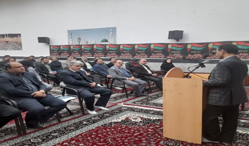 دیدار چهره به چهره مسئولین با مردم 